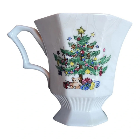 Vintage Nikko Christmas Tree Tea/Eggnog Porcelain Cup, Made In Japan - Picture 1 of 4